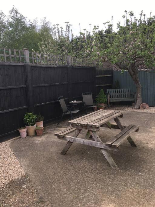 Herb Garden Bungalow Villa Nazeing Luaran gambar