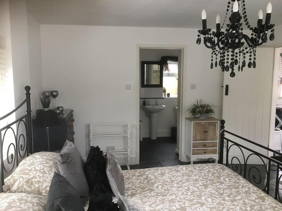 Herb Garden Bungalow Villa Nazeing Luaran gambar